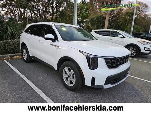 2025 Kia Sorento LX