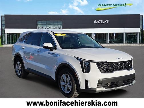 2025 Kia Sorento LX