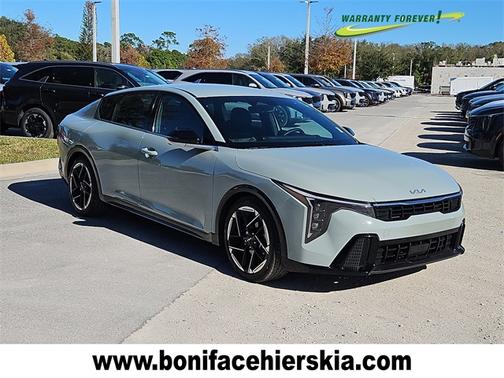 2025 Kia K4 GT-Line