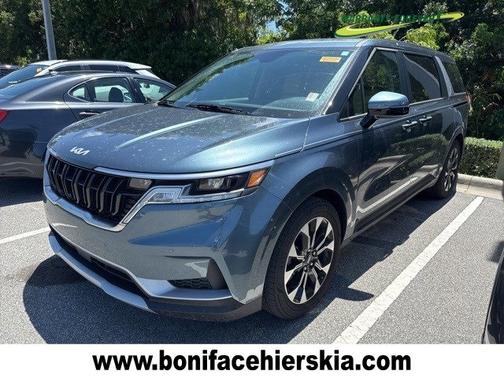 2024 Kia Carnival EX