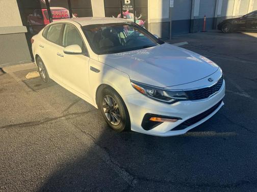 2020 Kia Optima LX