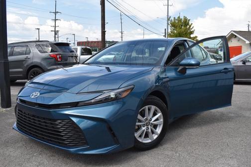 2025 Toyota Camry XLE