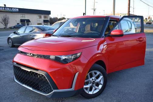 2023 Kia Soul LX