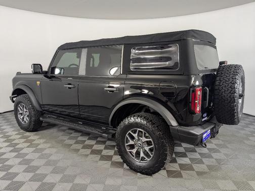 2021 Ford Bronco Badlands