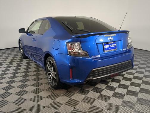 2016 Scion tC Base (M6)