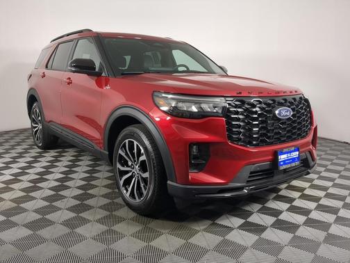 Rapid Red Metallic Tinted Clearcoat 2026 Ford Explorer ST-Line