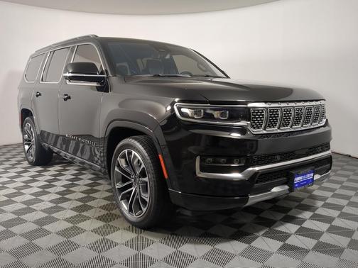 Diamond Black 2022 Jeep Grand Wagoneer Series III