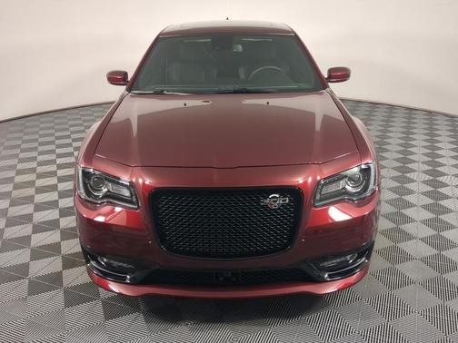 2023 Chrysler 300 300C