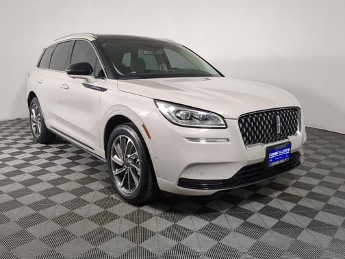 Ceramic Pearl Metallic 2022 Lincoln Corsair Grand Touring