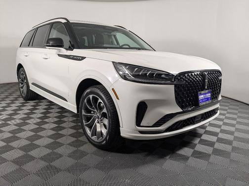 2025 Lincoln Aviator Premiere