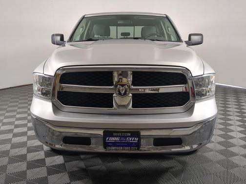 2018 RAM 1500 SLT