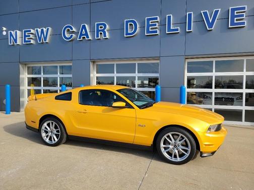 2011 Ford Mustang GT Premium
