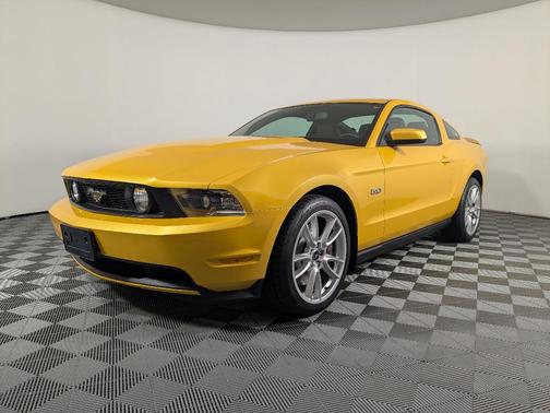 2011 Ford Mustang GT Premium