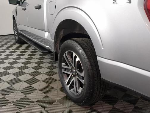 Iconic Silver Metallic 2022 Ford F-150 XL