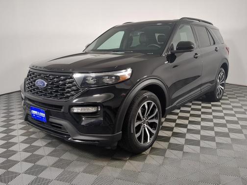 2023 Ford Explorer ST-Line