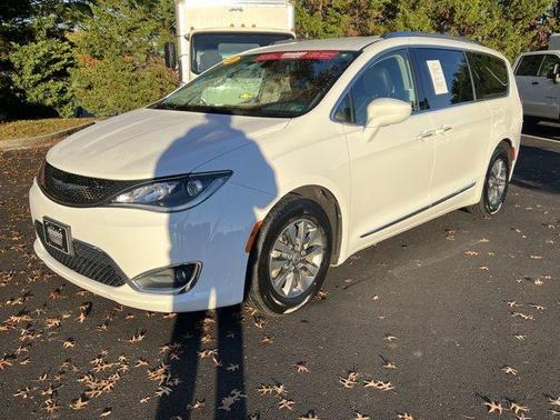 2020 Chrysler Pacifica Touring-L Plus