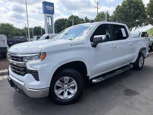 Summit White 2023 Chevrolet Silverado 1500 LT