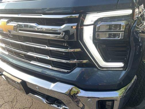 2025 Chevrolet Silverado 2500 LTZ