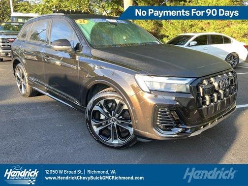 2025 Audi Q7 55 Premium Plus
