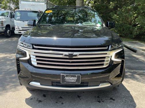 2023 Chevrolet Suburban High Country