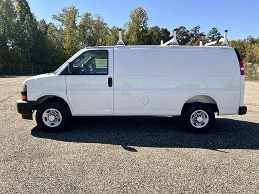 2025 Chevrolet Express 2500 Work Van