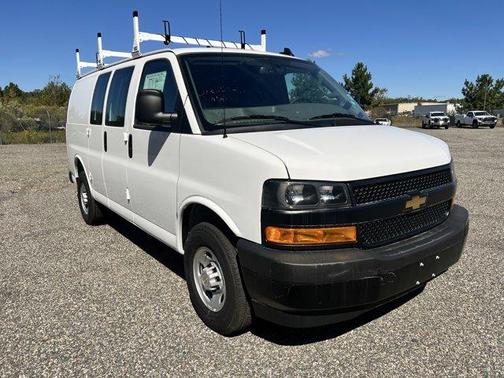 2025 Chevrolet Express 2500 Work Van