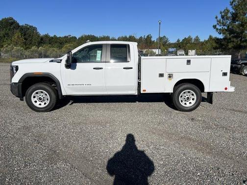 2025 GMC Sierra 3500 Pro