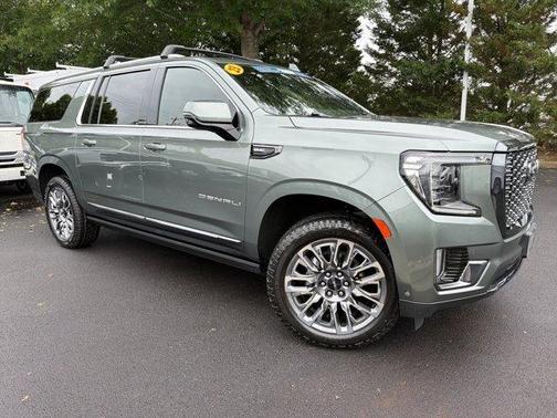 Frost 2023 GMC Yukon XL Denali Ultimate