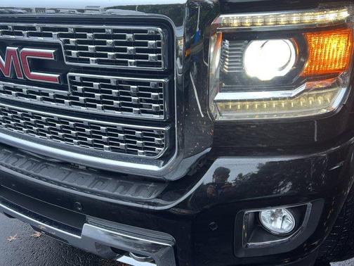 2019 GMC Sierra 2500 Denali
