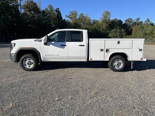 2025 GMC Sierra 2500 Pro