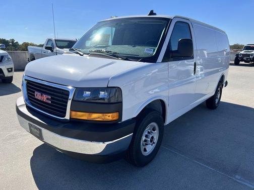 2025 GMC Savana 2500 Work Van