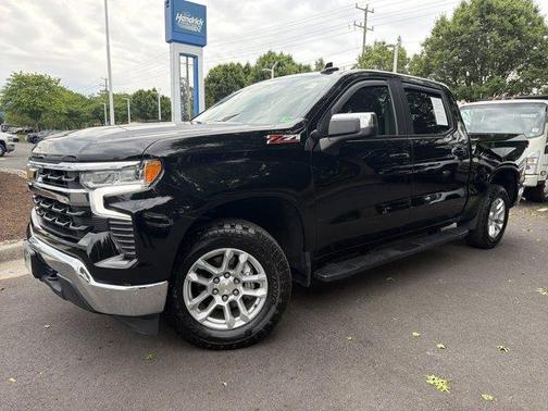 Black 2023 Chevrolet Silverado 1500 LT