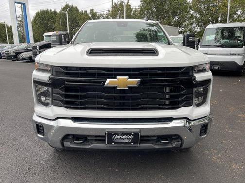 2025 Chevrolet Silverado 3500 WT