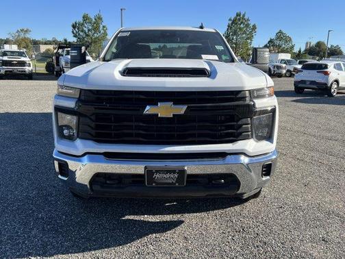 2025 Chevrolet Silverado 2500 WT