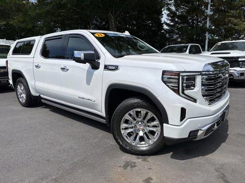 White Frost Tri-Coat 2023 GMC Sierra 1500 Denali