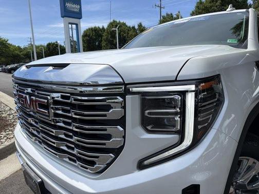 White Frost Tri-Coat 2023 GMC Sierra 1500 Denali