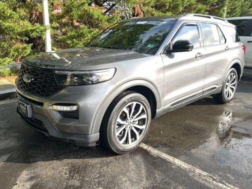 2022 Ford Explorer ST-Line