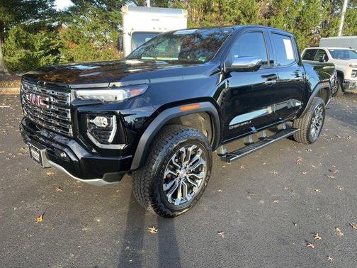 2023 GMC Canyon Denali