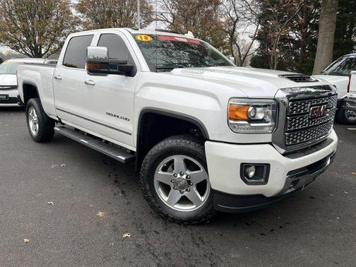 2018 GMC Sierra 3500 Denali