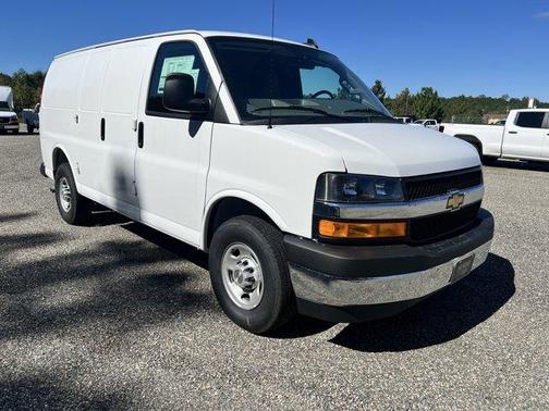 2025 Chevrolet Express 2500 Work Van