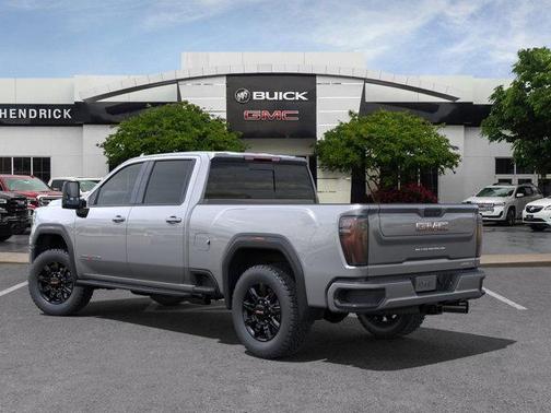 2025 GMC Sierra 2500 AT4