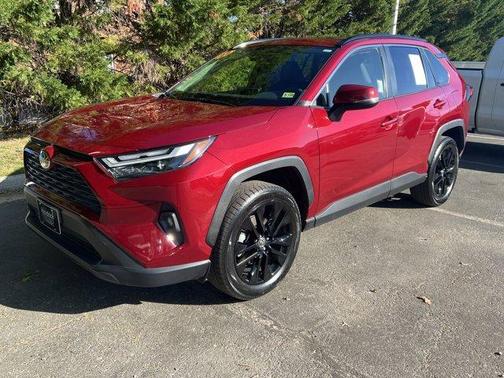 2022 Toyota RAV4 XLE Premium