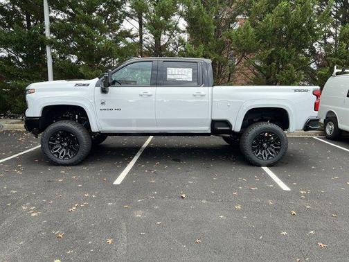 2025 Chevrolet Silverado 2500 LTZ