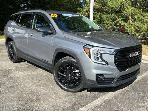2023 GMC Terrain SLT