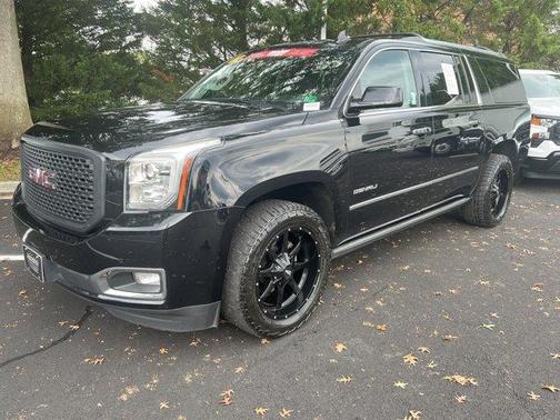 2017 GMC Yukon XL Denali