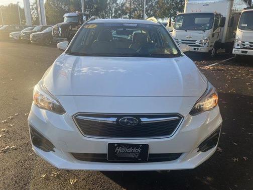 2017 Subaru Impreza 2.0i Premium