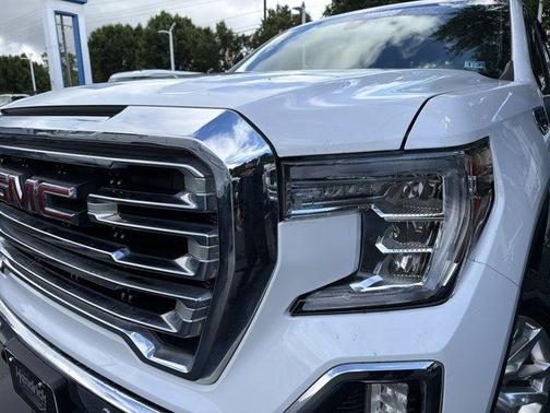 Summit White 2019 GMC Sierra 1500 SLT