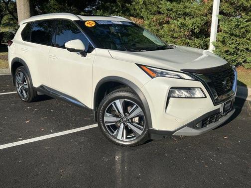 2021 Nissan Rogue SL