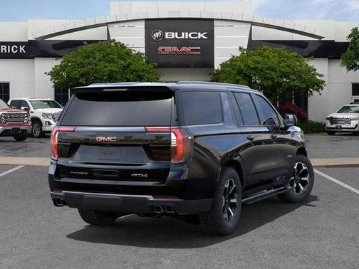 2025 GMC Yukon XL AT4