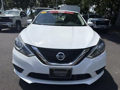 Cloud White 2019 Nissan Sentra SV